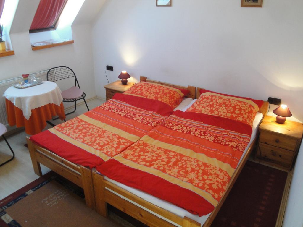 Guest House Ringhofer Vendeghaz شوبرون الغرفة الصورة